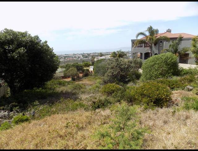 LAND FOR SALE IN HARTENBOS HEUWELS